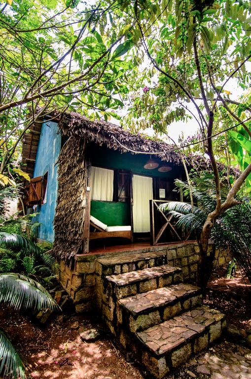 Les Bungalows D'Ambonara Hell-Ville Ngoại thất bức ảnh