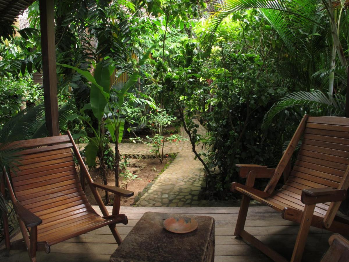Les Bungalows D'Ambonara Hell-Ville Phòng bức ảnh